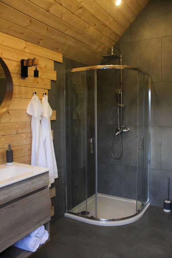 Hiska-Glamping 호텔 Ajdovščina 외부 사진